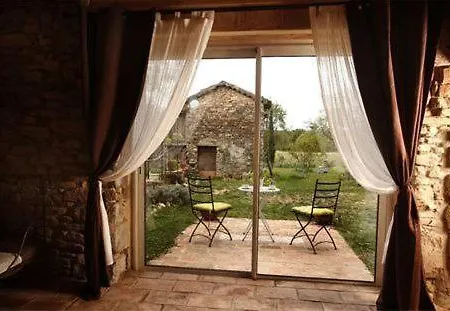 Mas D'alphonse Bed and Breakfast