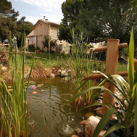 Mas D'alphonse Bed and Breakfast