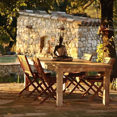 Mas D'alphonse Bed & Breakfast *