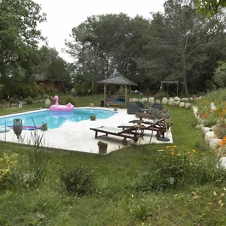 Mas D'alphonse Bed and Breakfast Aigremont